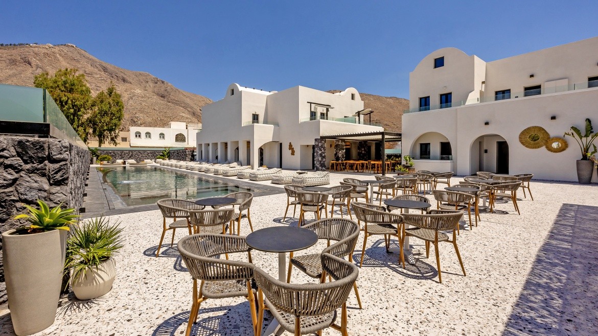 Santo Mangata Boutique