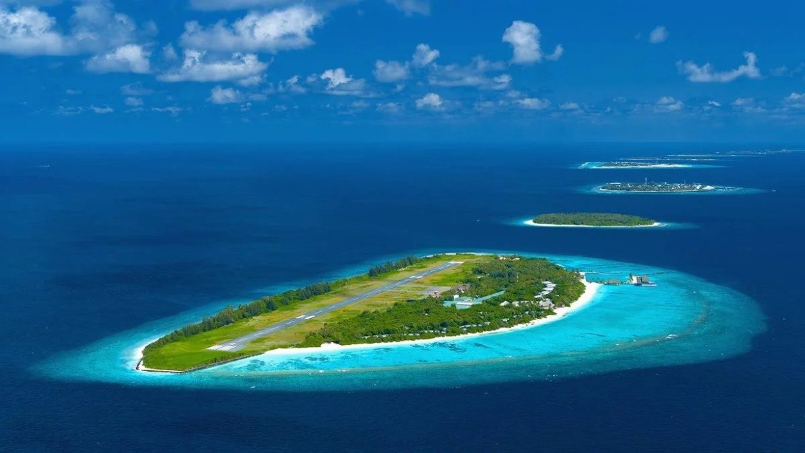 Ifuru Island Maldives (Raa Atoll)