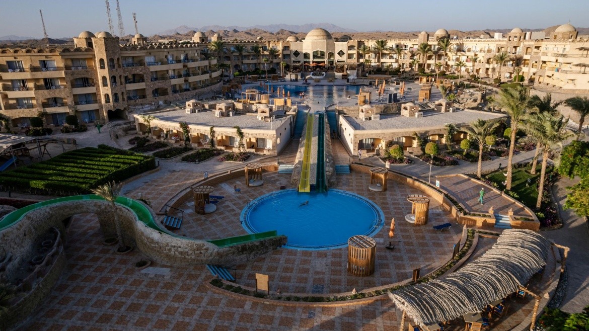 Utopia Blue Resort