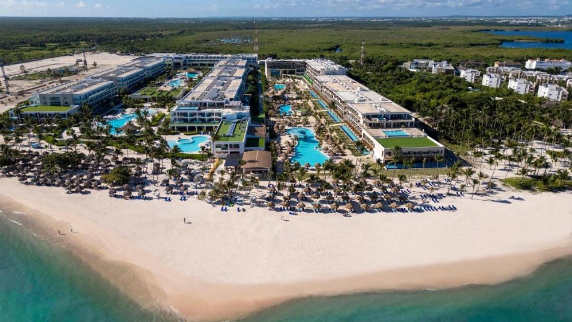 Serenade All Suites, Adults Only Resort