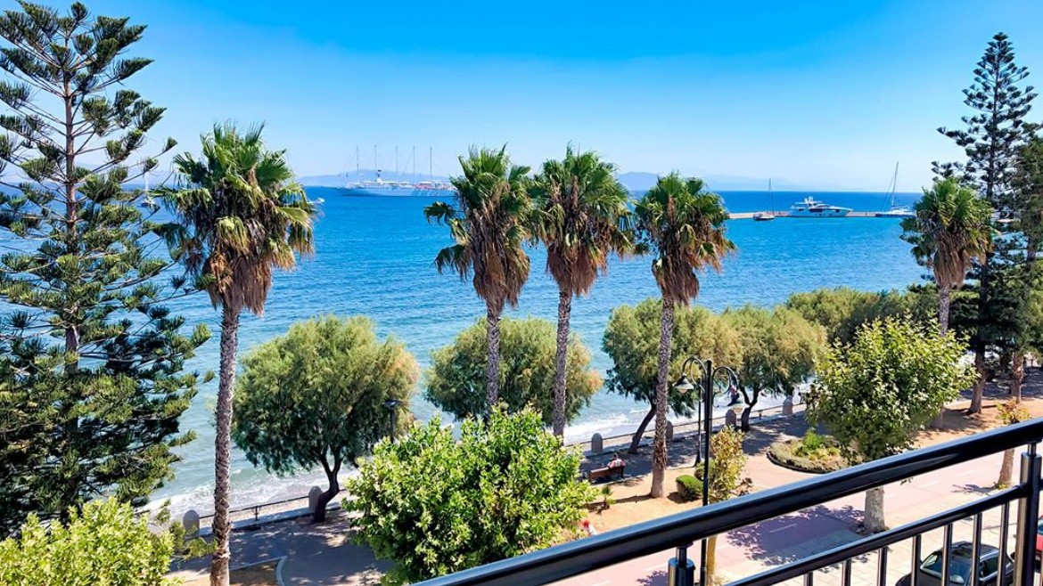 D'Andrea Lagoon (Marmari)