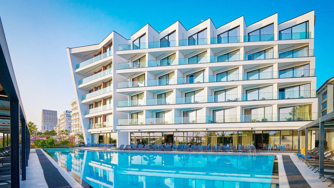 Premium Luxury Finese