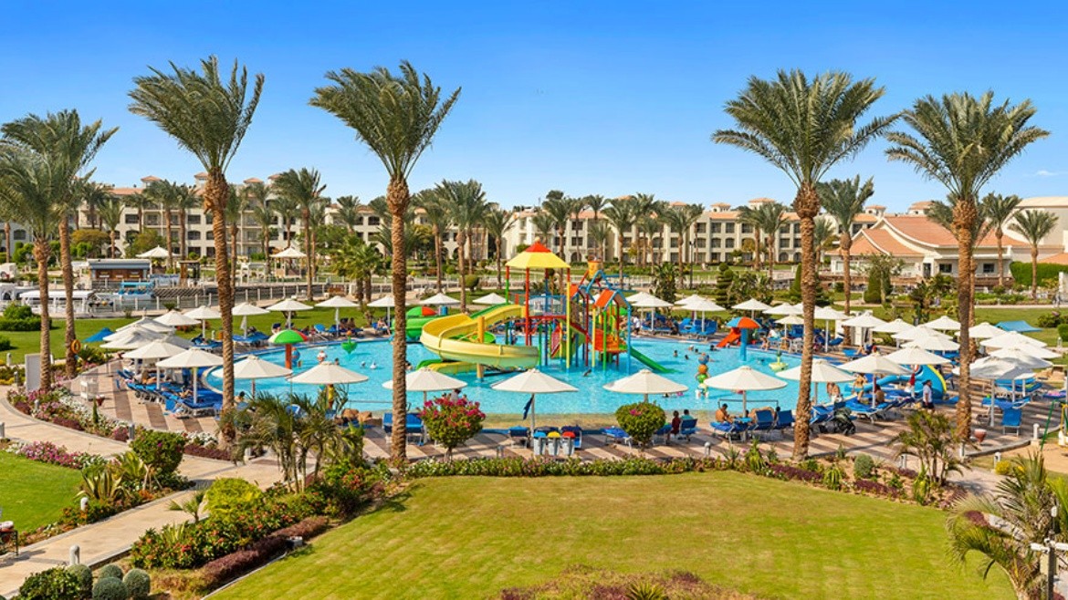 Pickalbatros Dana Beach Resort