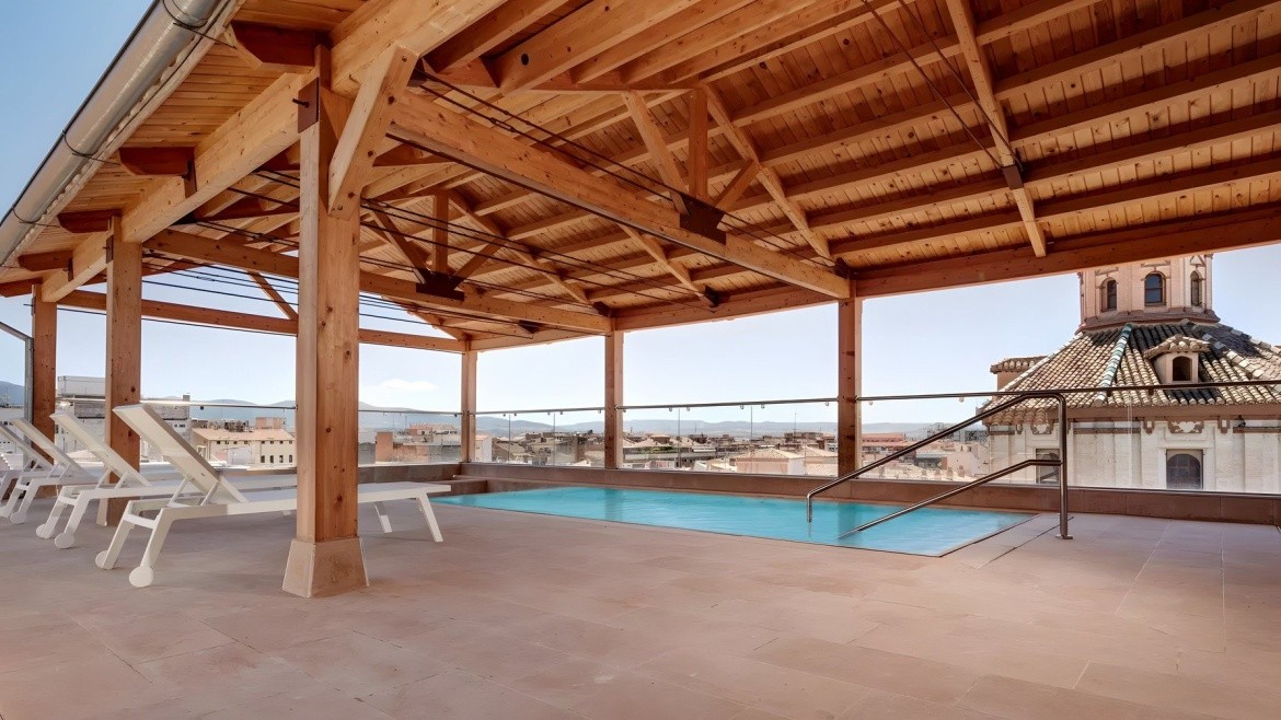 Sercotel Granada Suites