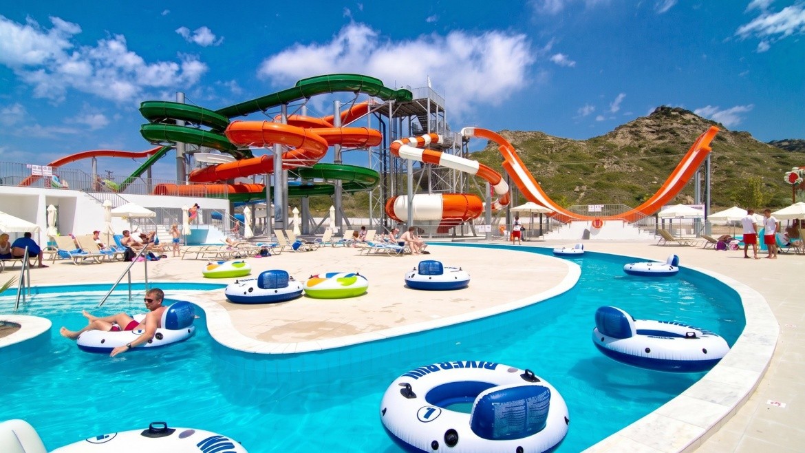 Sun Palace