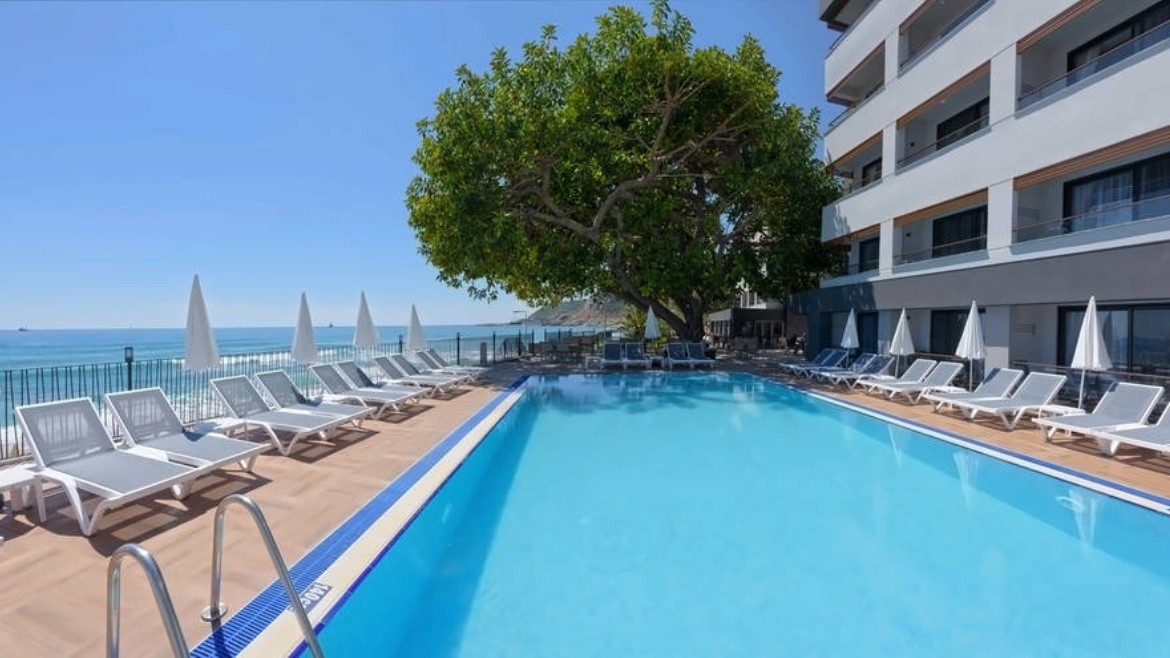 Floria Beach