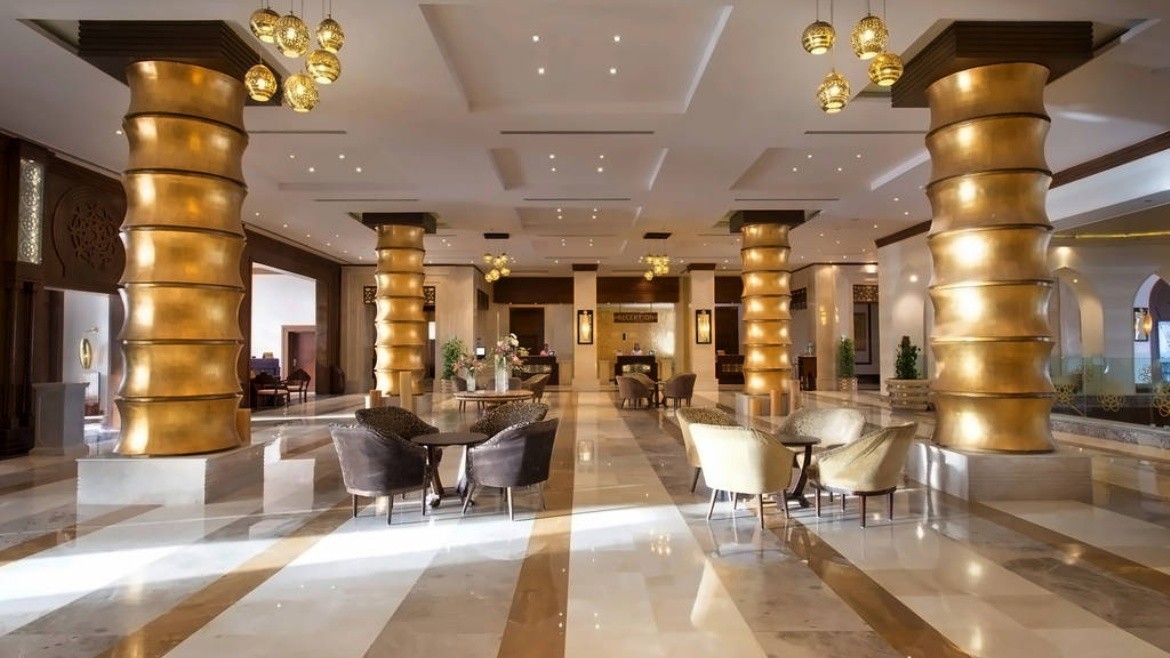 Posh Club by SUNRISE Arabian Beach