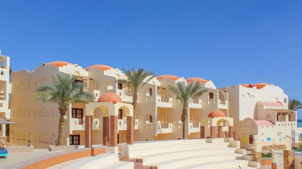 Protels Beach Club & SPA Resort