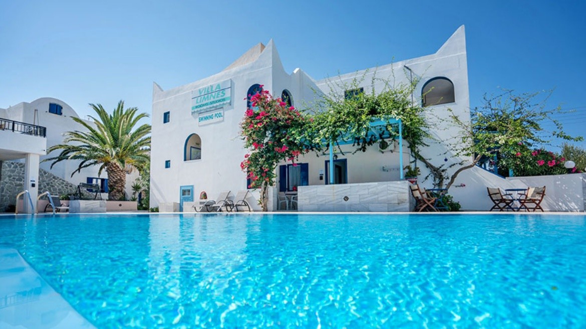 Limnes Villa