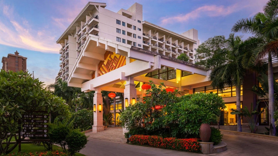 Sanya Yuhai Hot Spring Resort