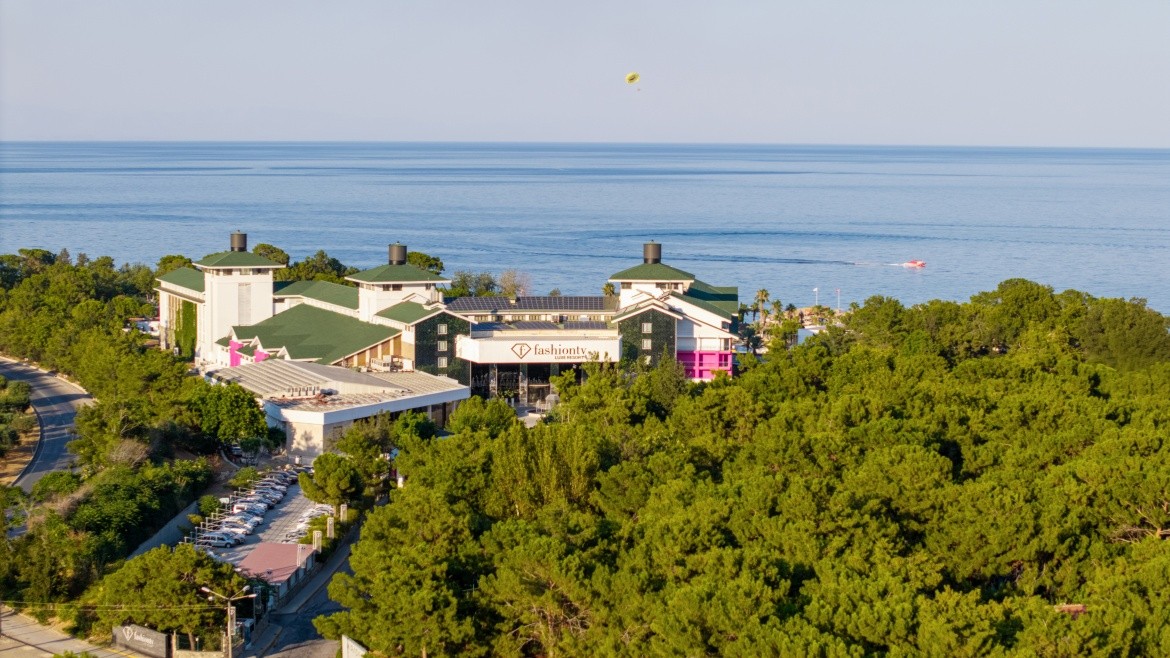 Fashiontv Luxe Resort