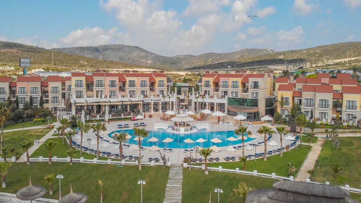 Cocos The Club Solto