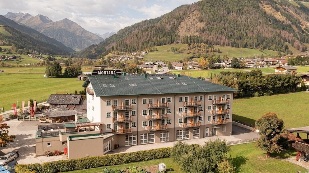 AlpenParks Montana Matrei Apartments