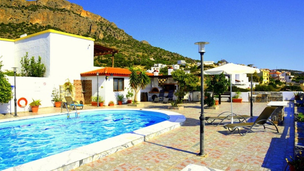 Studia a apartmány Filoxenia