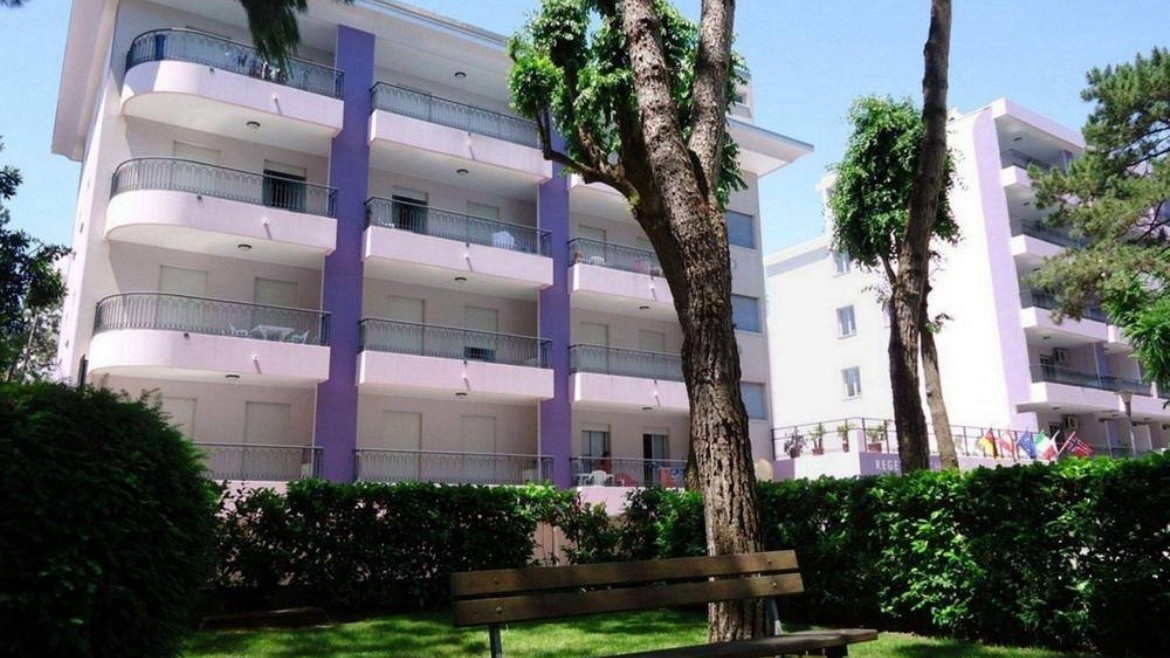Residence Regent Beach Resort