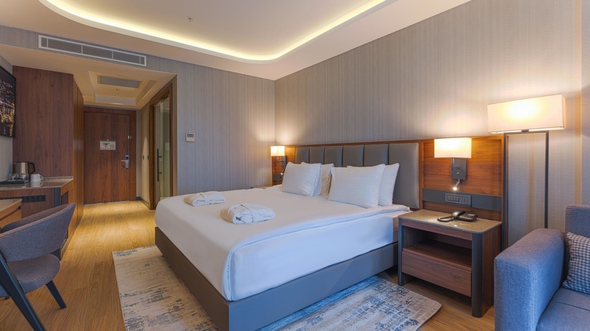 Azura World (ex. Wyndham Alanya)
