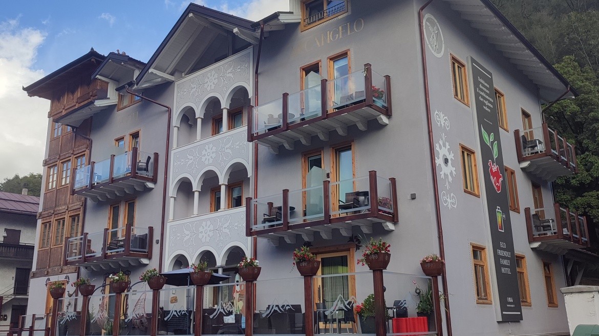 Albergo Arcangelo (Pellizzano)