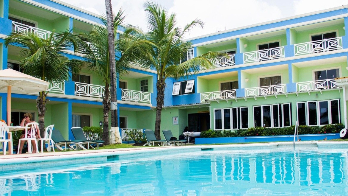 Dover Beach Hotel