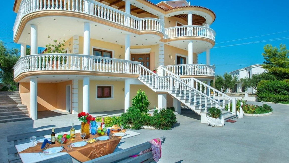 Studia Zante View