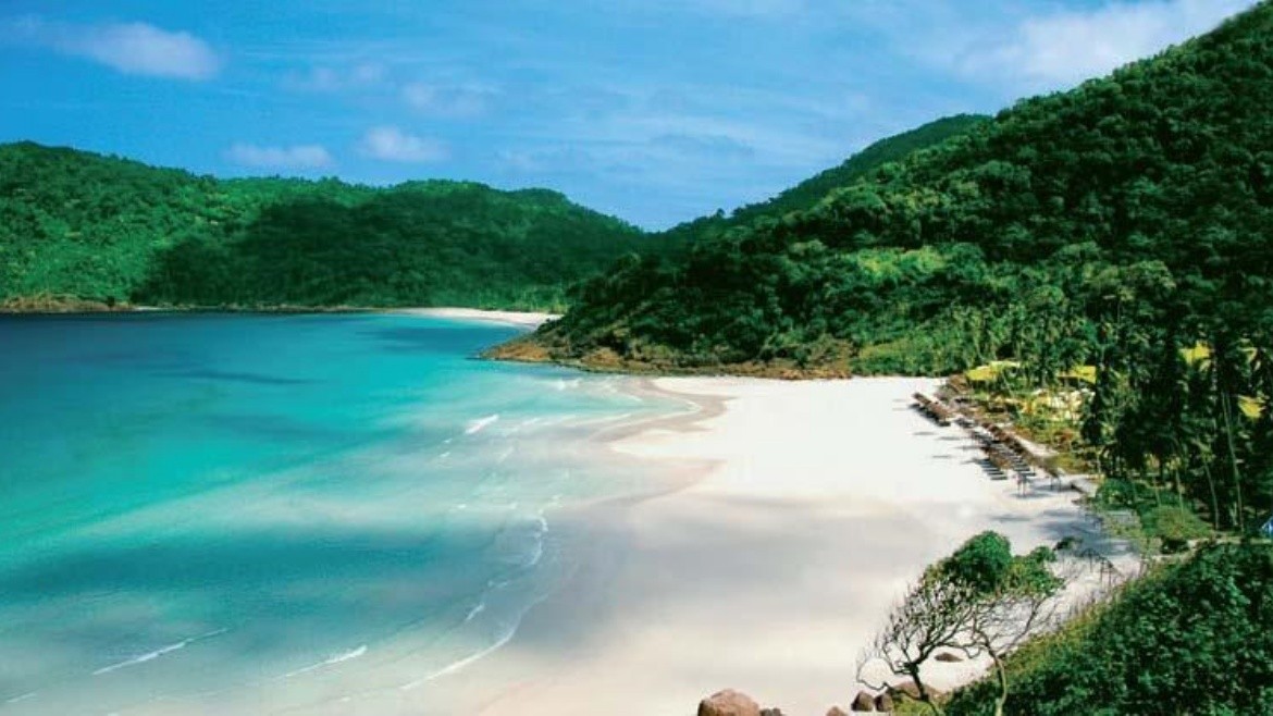 The Taaras Beach Resort & Spa