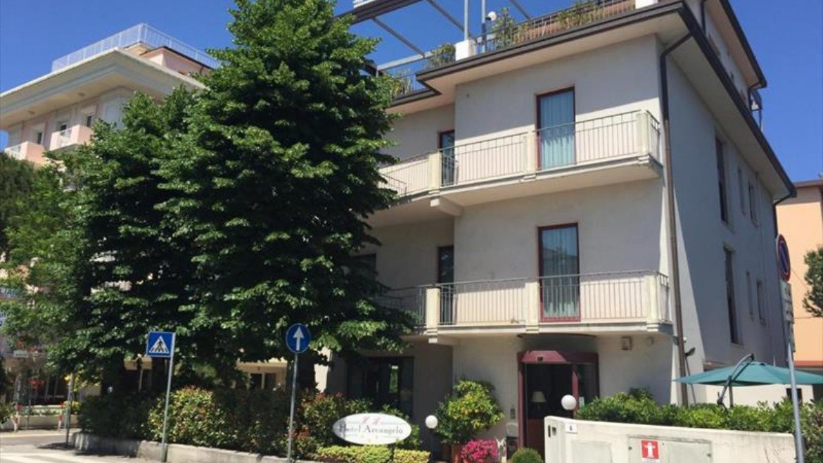 Arcangelo Roof Hotel