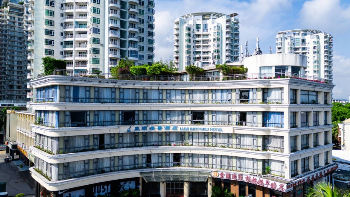 Sanya Luyi Sea View Hotel