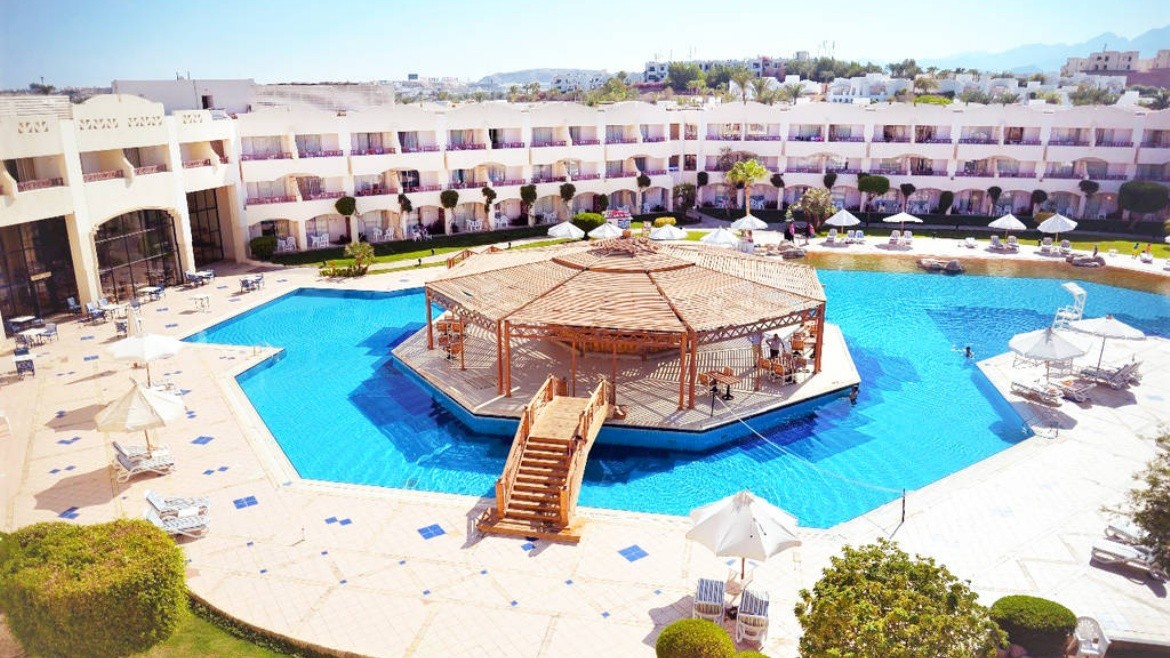 Naama Bay Promenade Mountain Resort