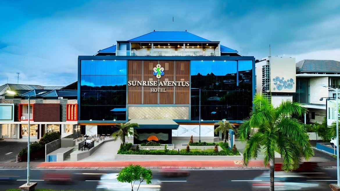 Sunrise Aventus (Benoa)