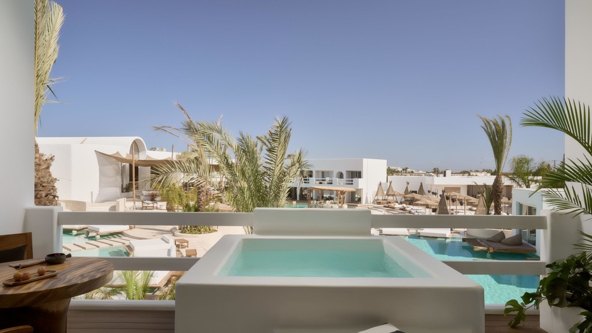 Aya Resort
