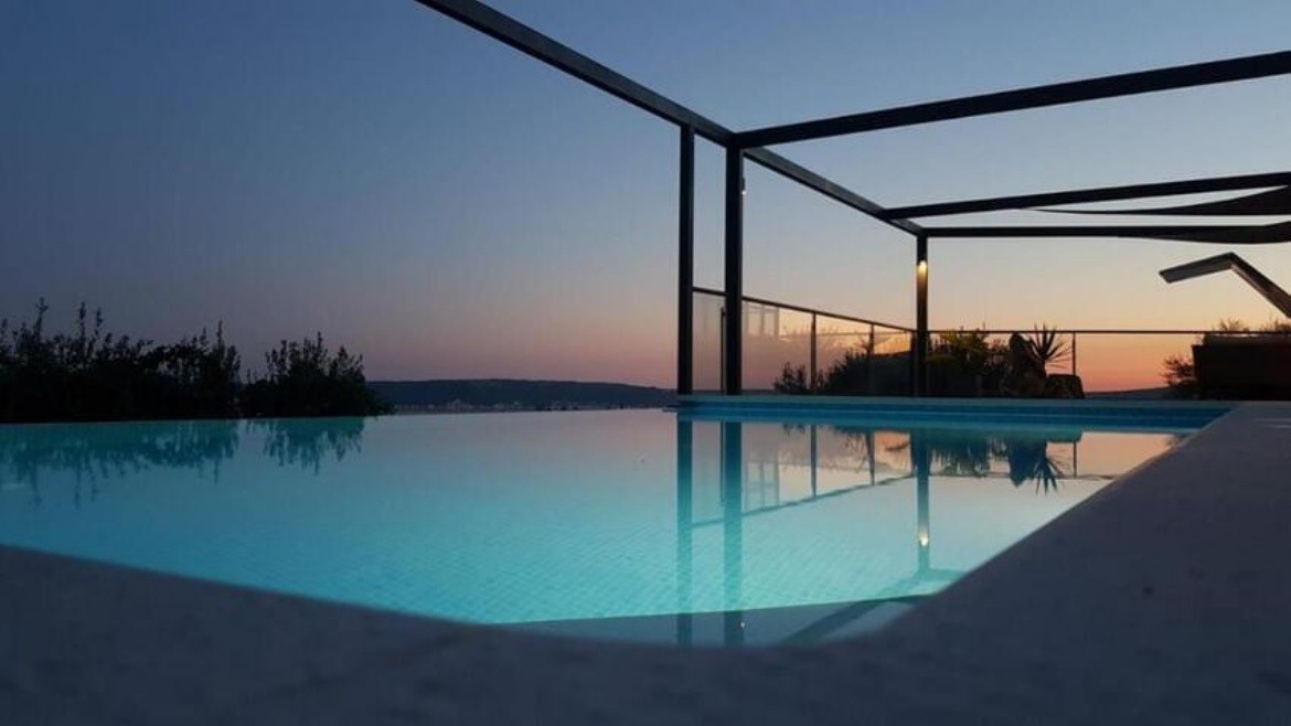 Villa Arres (Kaštel Stari)