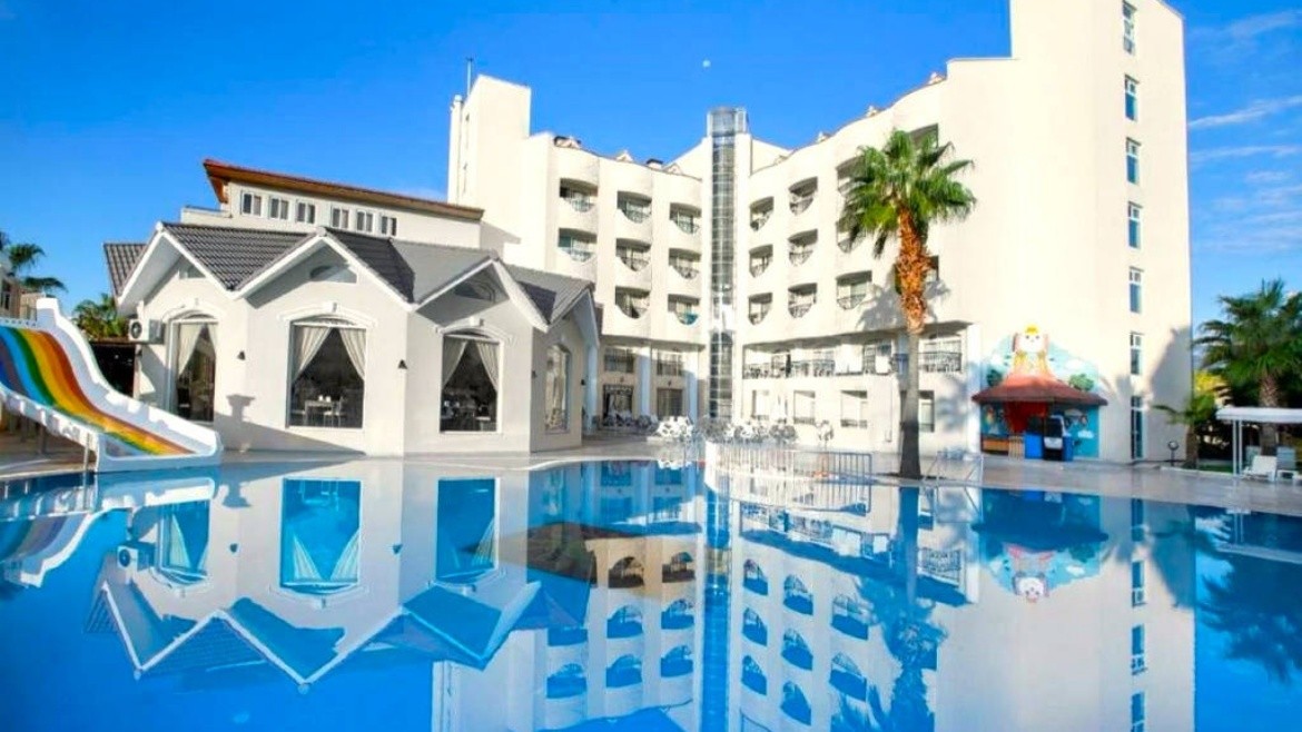 Camyuva Luna Hotel (ex Larissa Inn)