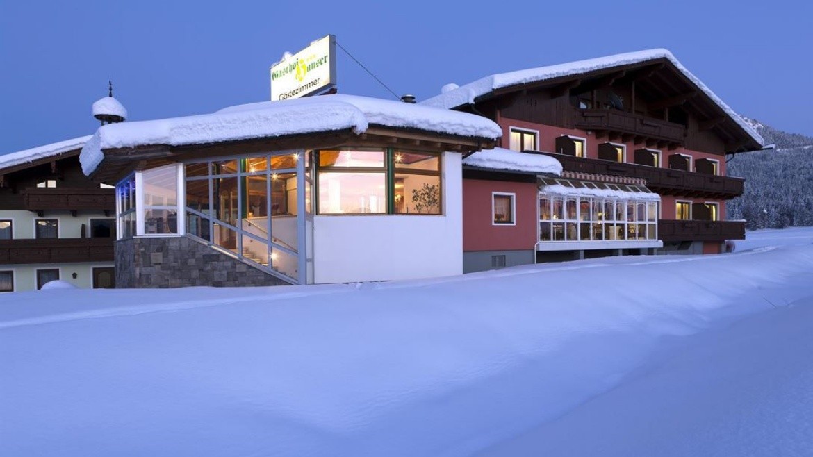Gasthof Hauser (St. Johann in Tirol)