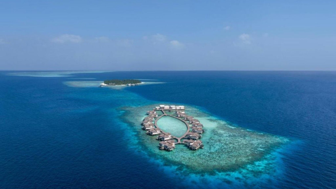 The Halcyon Private Isles Maldives (ex. Raffles Maldives Meradhoo Resort)