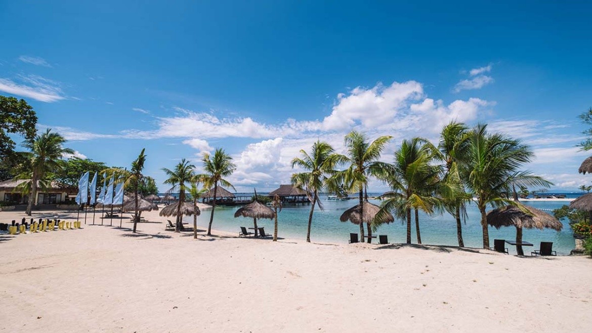 Bluewater Panglao Beach Resort