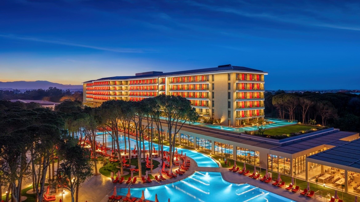 Trendy Perge Resort & Suites
