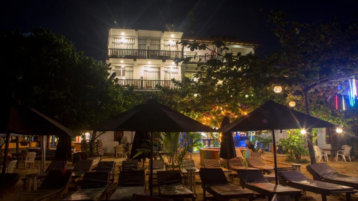 Wave Beach Resort