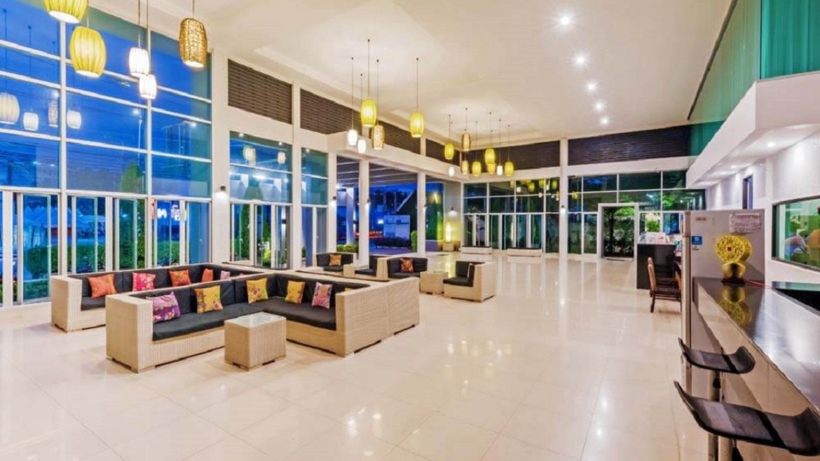 The Natural Resort