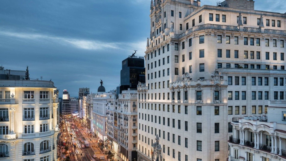 Gran Via Suites