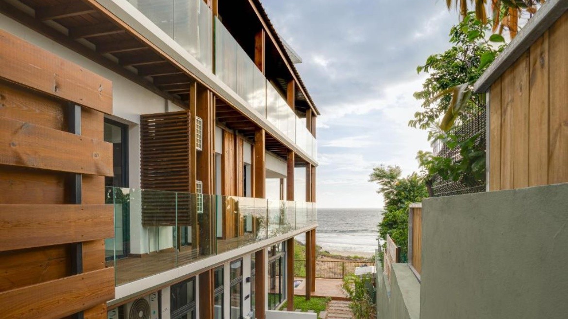 MOMA by the Ocean, Trois Bassins