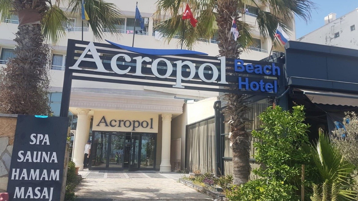 Acropol Beach