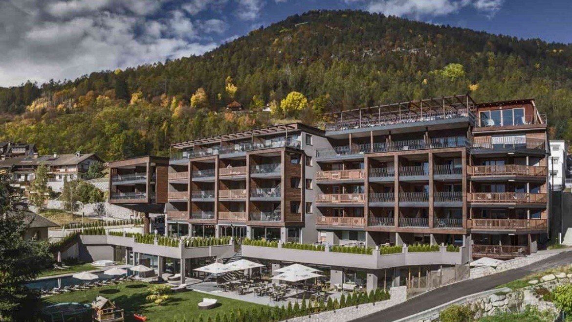 Molaris Lodges