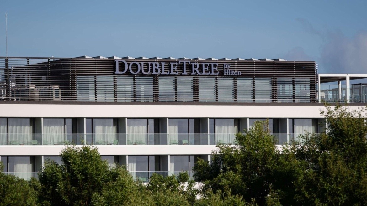 DoubleTree by Hilton Lagoa Azores