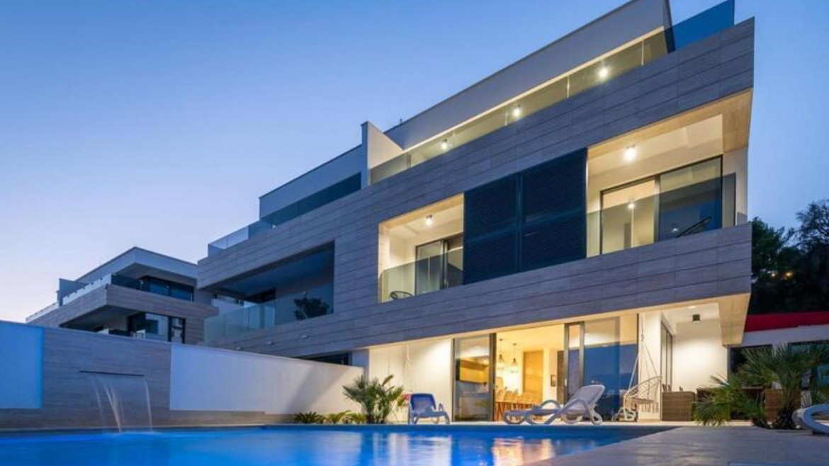 Villa Delux View