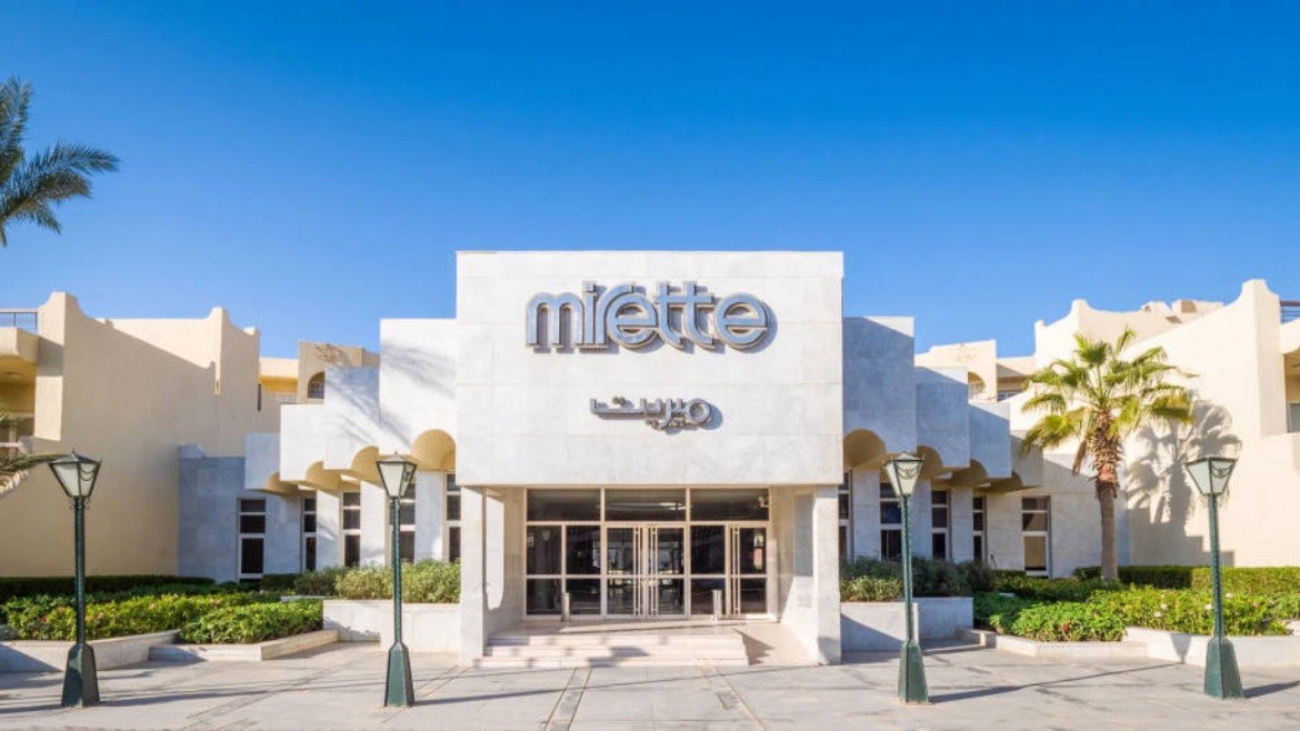 Sunny Days Mirette Family Apartments & Resort