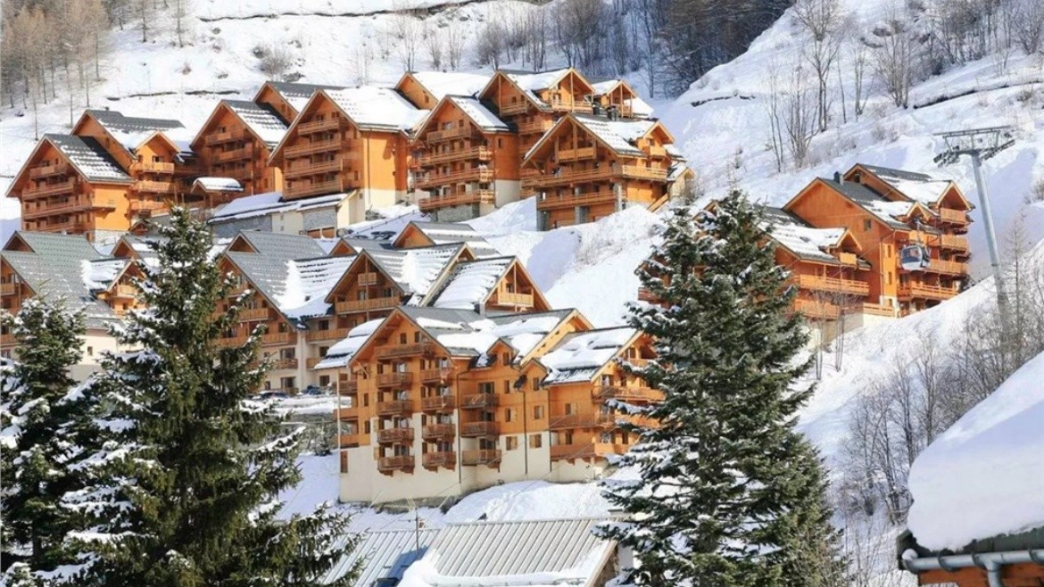 Le Hameau et Chalets de la Valeée d´Or