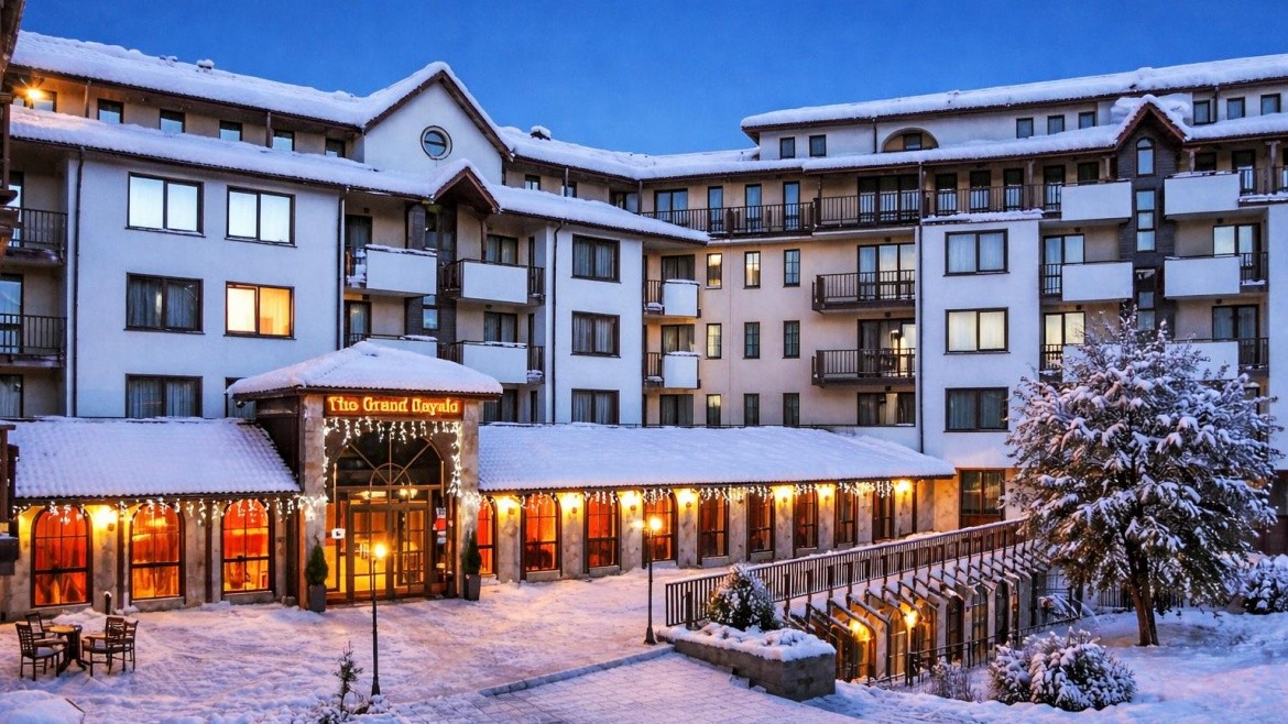 Grand Royale Apartment Complex & Spa
