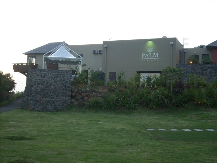 Palm Hotel & Spa