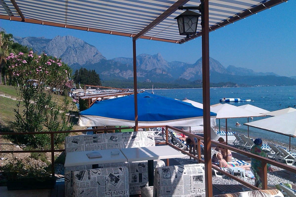 Hotel Valeri Beach