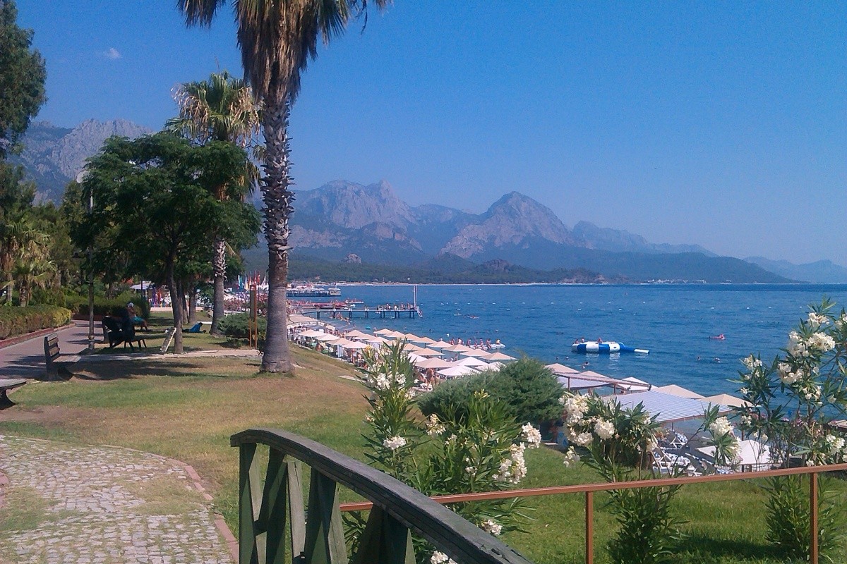 Hotel Valeri Beach