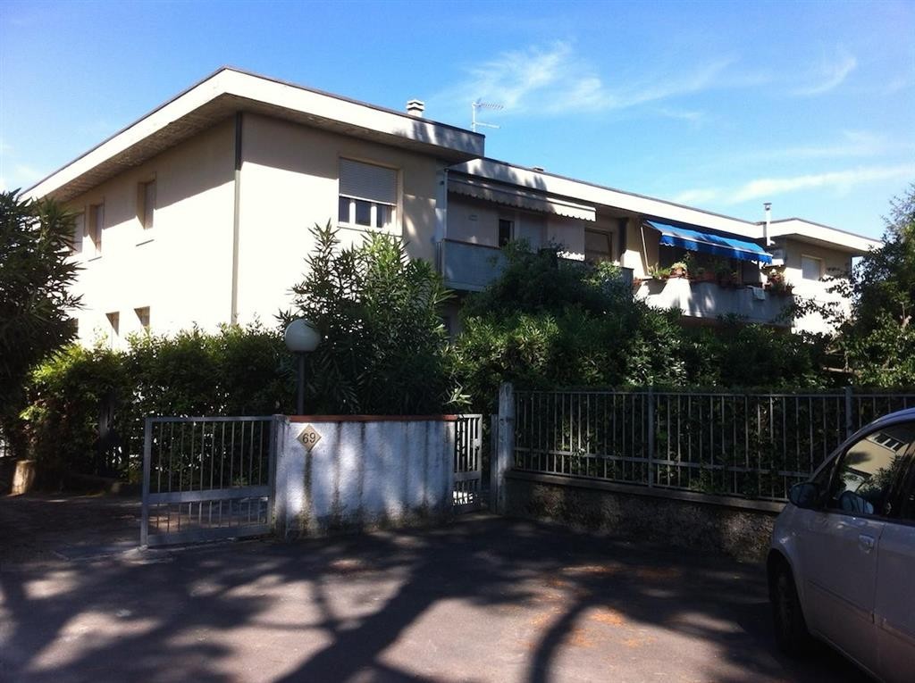 Hotel Apartmány Rossini - Marina di Massa
